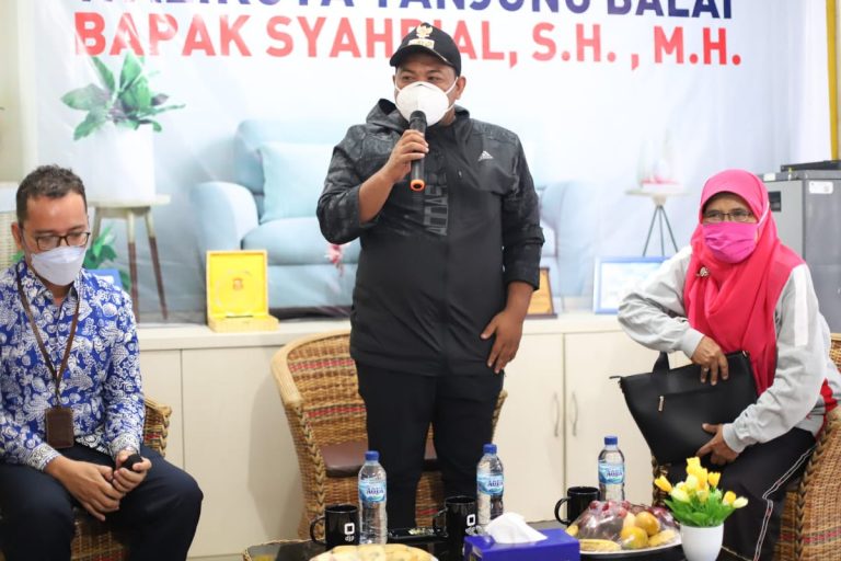 Kunjungi Kantor KP2KP Tanjung Balai, Wali Kota Imbau Masyarakat Taat Pajak