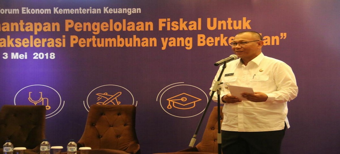Wali Kota Medan Buka Seminar Forum Ekonomi Kementerian Keuangan RI