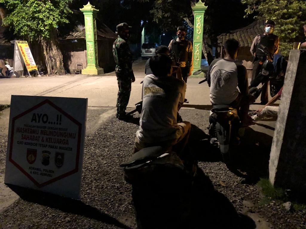 Patroli Malam Sasar Sekumpulan Pemuda dan Warga