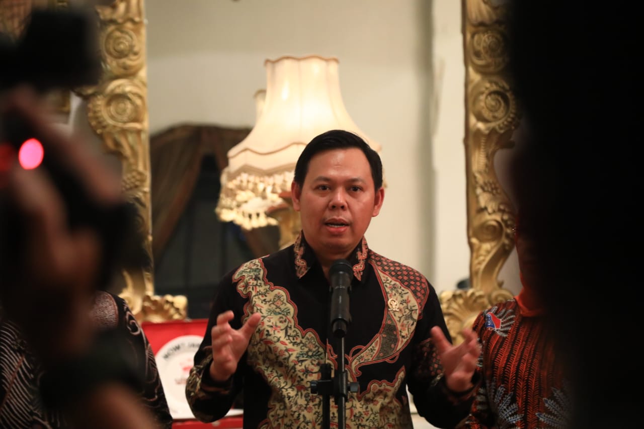 Kapolda Riau Irjen Moh Iqbal Bersama Pejabatnya Datangi Kediaman Danrem 031/WB, Ada Apa ?