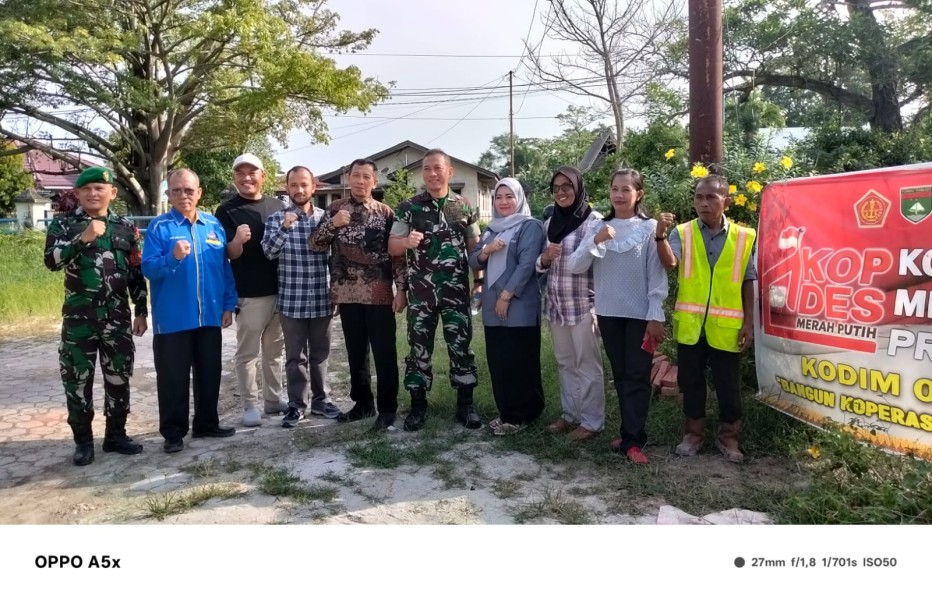 Komandan Kodim 0320 Dumai Bersama Sekda Kota Dumai   Tinjau Progres Gedung Koperasi Merah Putih Teluk Binjai