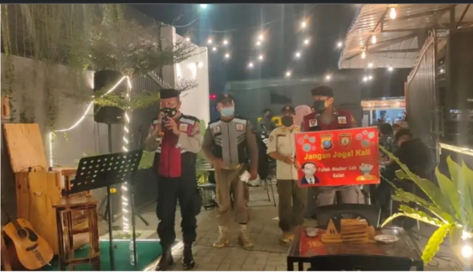 Polresta Deli Serdang Rutin Melaksanakan Yustisi Di Malam Hari Mencegah Covid-19