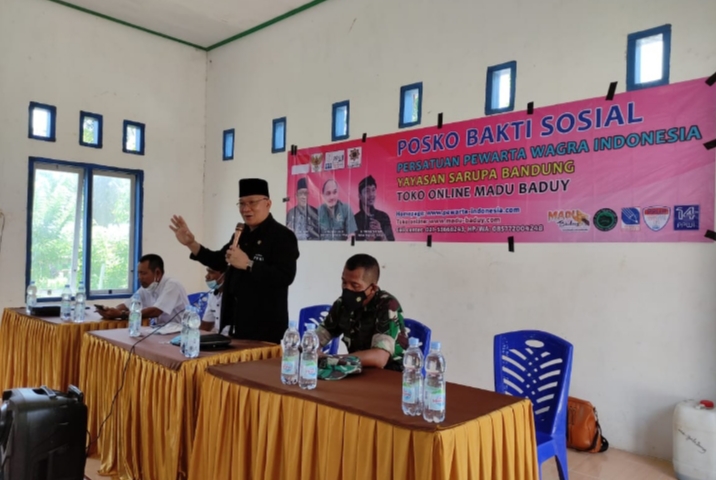 Ratusan Warga Ekonomi Lemah Terima Bantuan dari Yayasan Sarupa