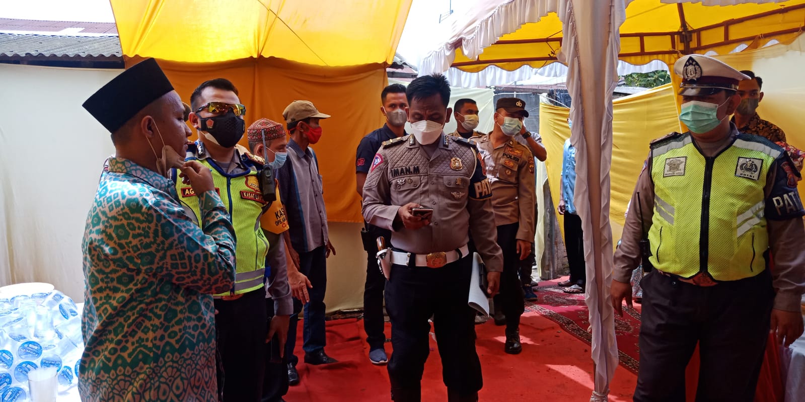 Satuan Gugus Tugas  Gabungan Polres Sergai Berikan Imbauan Warga Desa Bengkel Gelar Hajatan Pesta