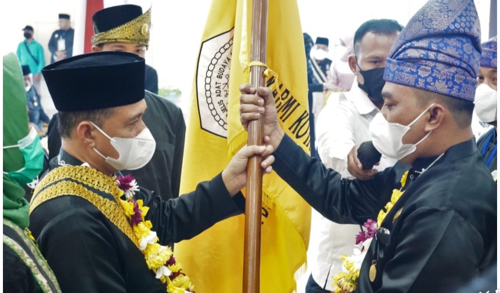 Bupati Batu Bara Lantik PD - MABMI Kota Tebing Tinggi
