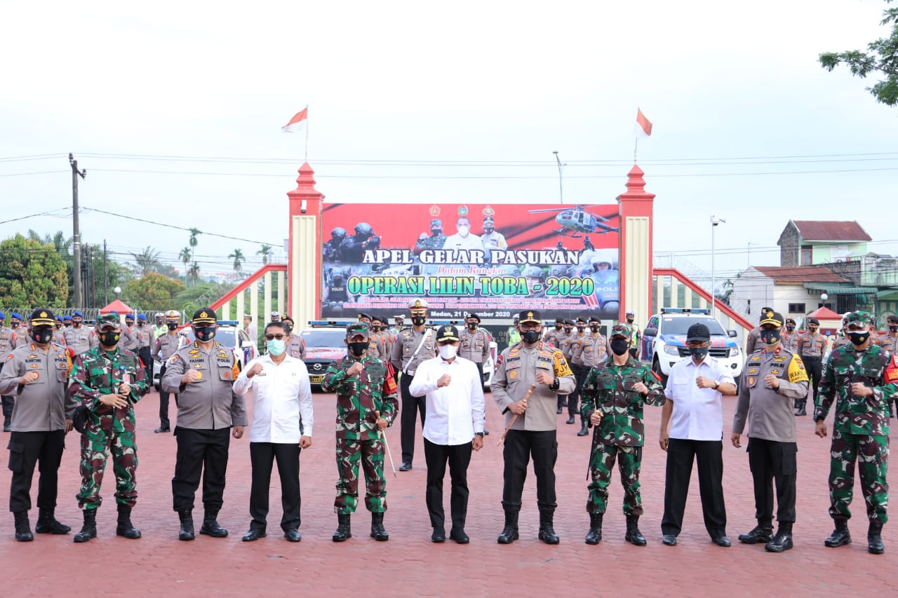 Gubernur Sumut Pimpin Apel Gelar Pasukan Ops Lilin Toba 2020 di Mapolda Sumut