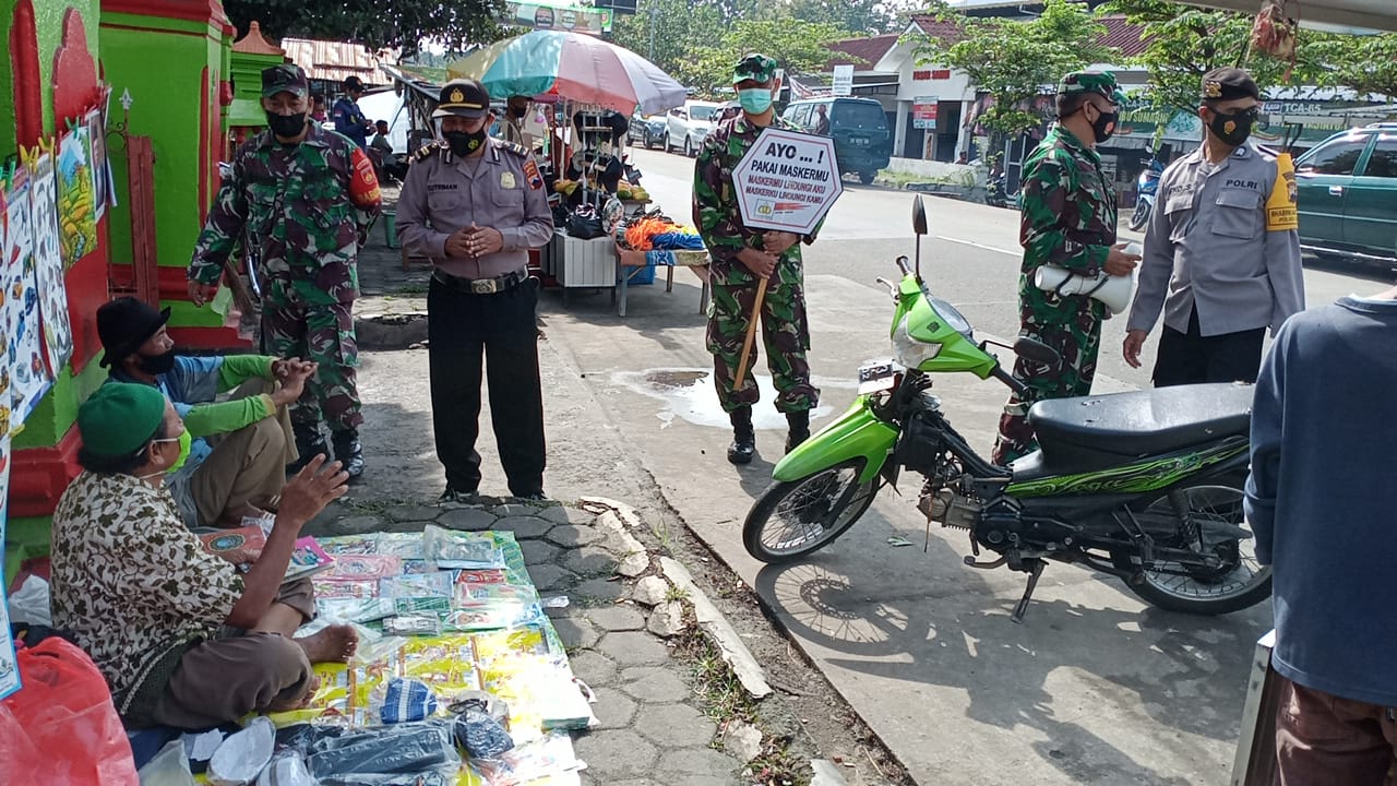 Harapan Pandemi Berakhir Patroli PPKM Mikro Terus Berlanjut