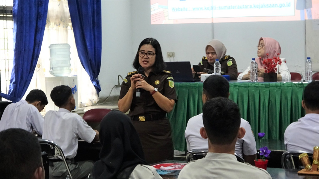 Kejaksaan Tinggi Sumatera Utara Edukasi Siswa Mengenali Hukum dan Menjauhi Hukuman