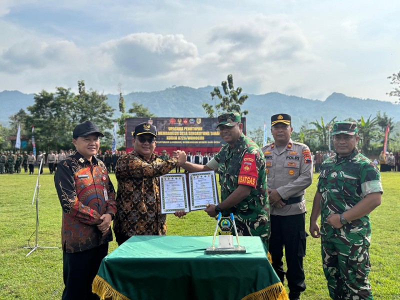 Dandim Wonogiri Bacakan Amanat Pangdam IV/Diponegoro, TMMD Sengkuyung Tahap II TA 2026 Resmi Ditutup