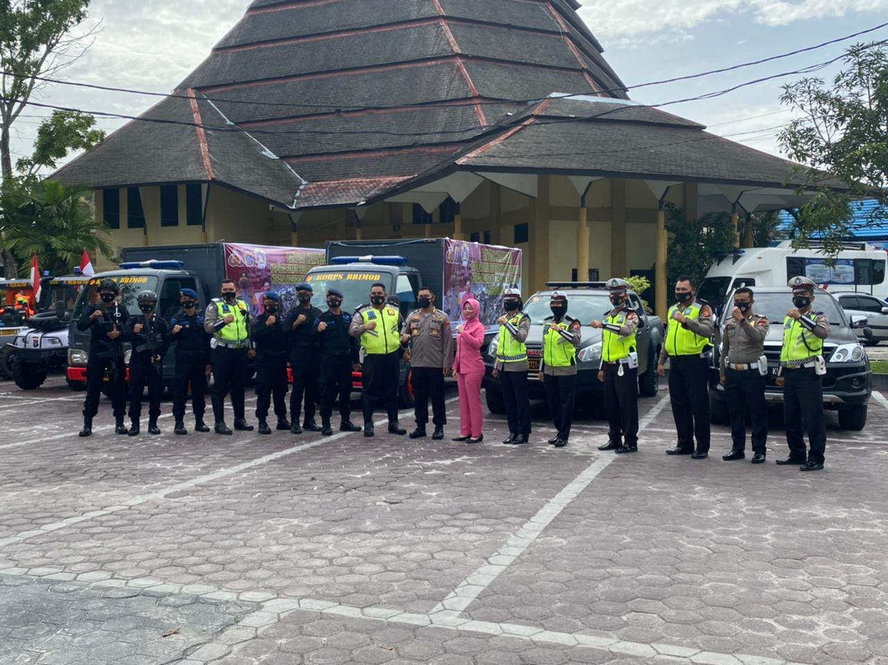 Polda Sumut Salurkan 4,5 Ton Bantuan Korban Banjir Di Palangkaraya