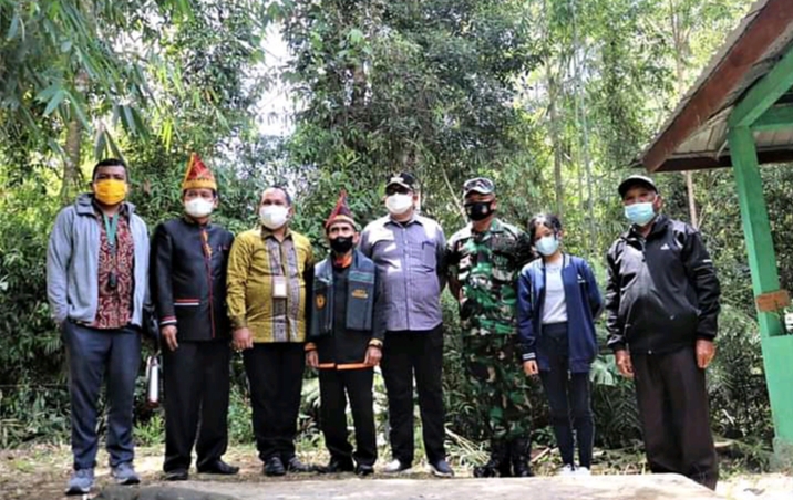 Acara Tahunan MENANDA TAHUN di Delleng Simenoto Berlangsung Sukses