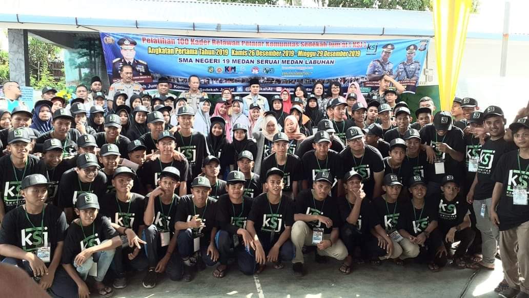 KSJ Menggegelar Pelatihan 100 Relawan Pelajar Ksj