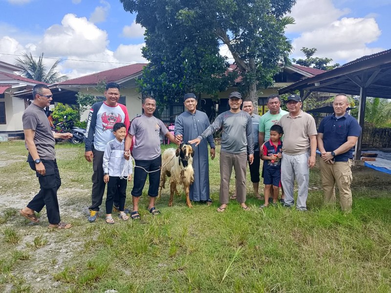 Polsek Dumai Barat Laksanakan Pemotongan Hewan Kurban, Tanamkan Nilai Pengorbanan dan Keikhlasan Pengabdian