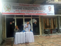 Dalam Sosialisasi,Anggota DPRD Medan Edward Hutabarat Ajak Masyarakat Patuhi Perda No.3 Tahun 2014