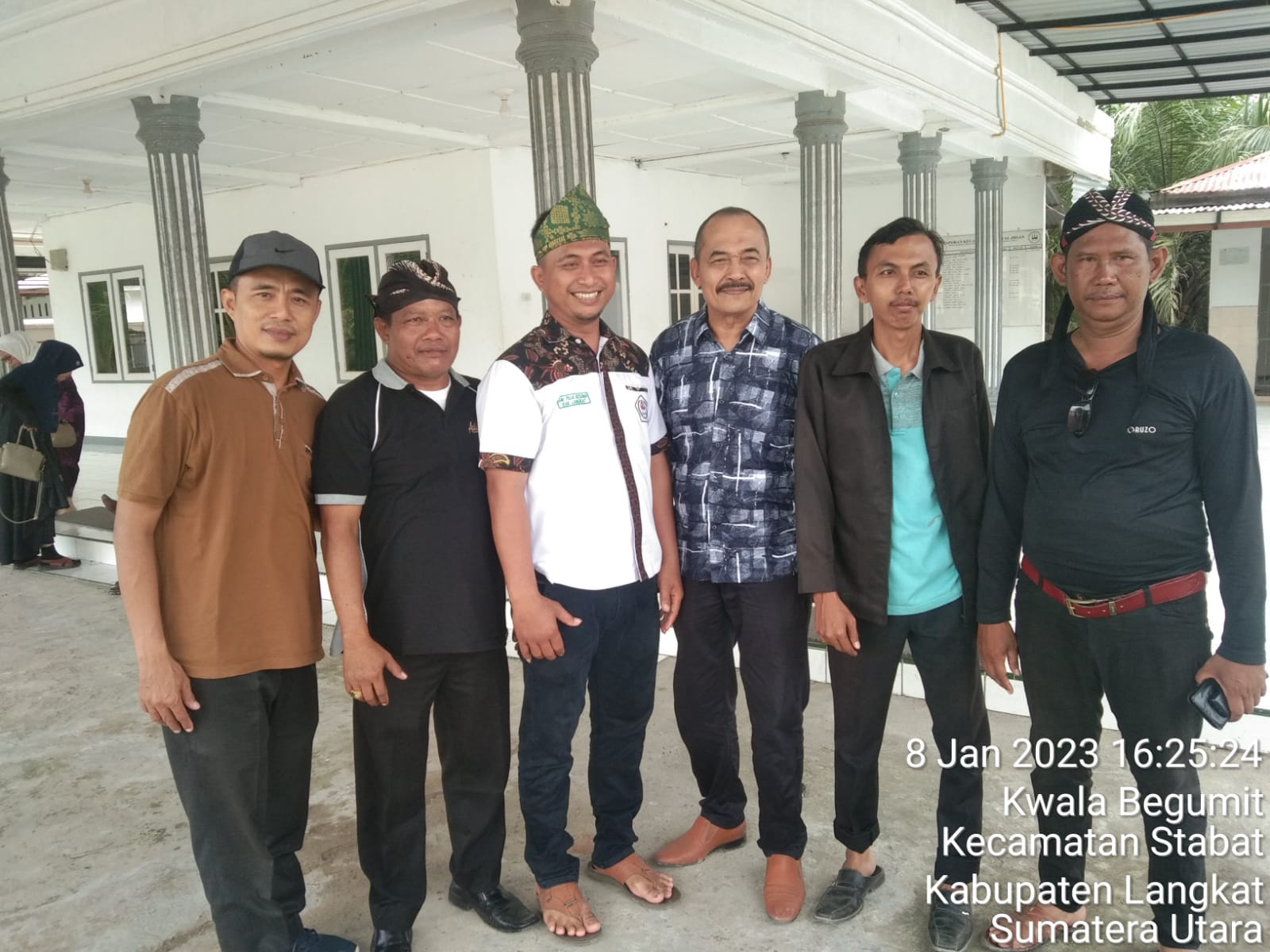 Di Dampingi Pengurus DPD GM PUJA KESUMA, Prof.Dr.Ir Djohar Arifin Husin Resmikan Turnamen Djohar Cup