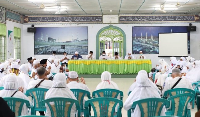 Wali Kota Tanjung Balai Lepas 150 Calon Jamaah Haji Untuk Ikuti Manasik Di Medan