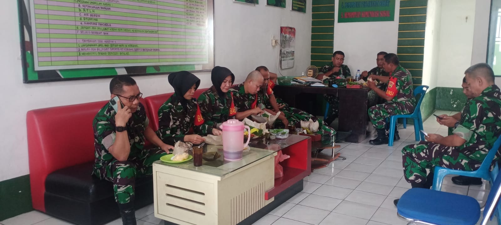 KEBERSAMAAN ANGGOTA KORAMIL 0201-01/ MEDAN PETISAH  SELALU  DAPATKAN SUPPORT DARI DANRAMIL