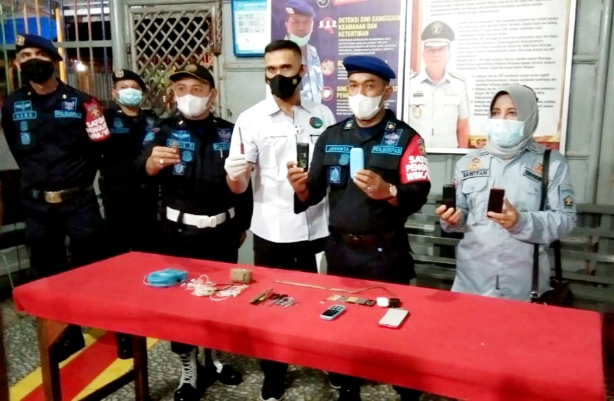 Lapas Kelas II A Rantauprapat Razia bersama Sipir Penjara dan Sat Narkoba Polres Labuhanbatu