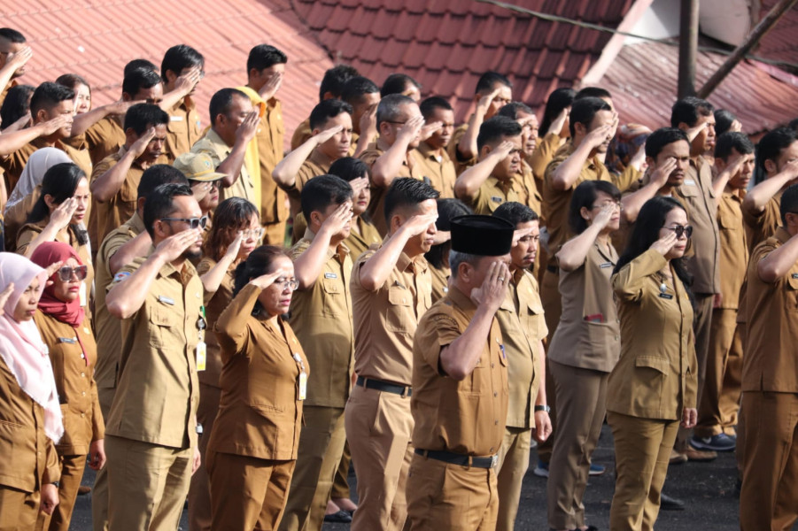 Apel Awal Bulan Juni , Bupati Pakpak Bharat minta ASN Agar Pelihara Disiplin