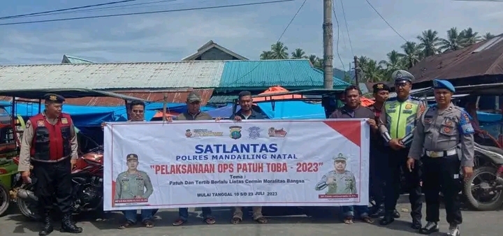 Patuh Toba 2023, Satlantas Polres Mandina Menggelar Sosialisasi Tertib dan Disiplin Berlalulintas