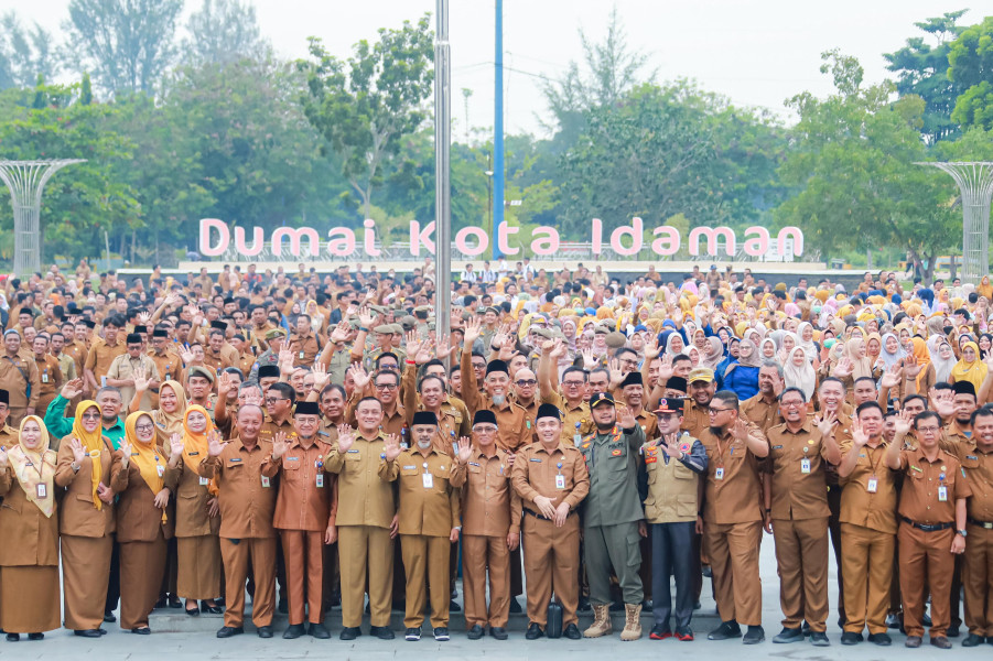 Ini Amanat Wako Saat Pimpin Apel Gabungan Bersama Ribuan ASN dan TKPK Pemko Dumai