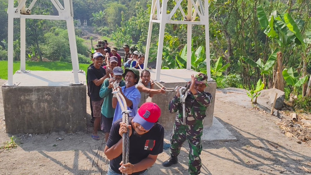 Jembatan Perintis Garuda Dikebut, TNI dan Warga Krasak Kompak Buka Akses Ekonomi