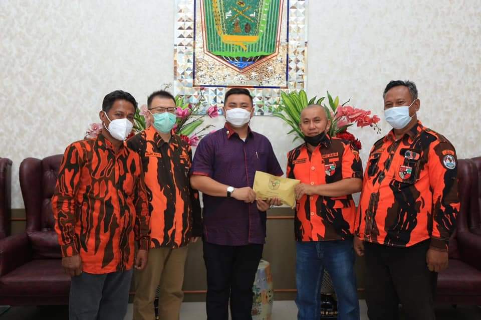 MPC Pemuda Pancasila Kabupaten Labuhanbatu Utara Serahkan Donasi untuk Bela Pelastina.