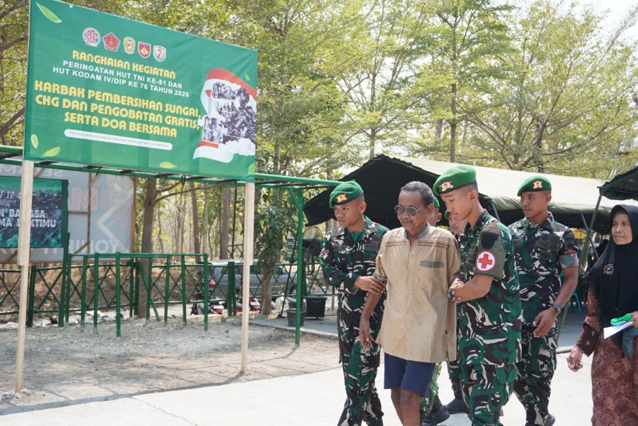 Sambut HUT TNI ke-81 dan HUT Kodam IV/Diponegoro ke-76, Yonif TP 449/SH Gelar Cek Kesehatan Gratis