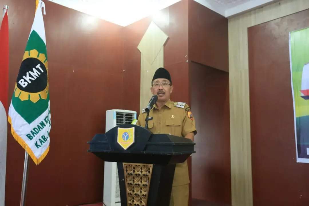 Bupati Labusel H.Edimin : BKMT Labusel dapat menjadi benteng Aqidah dan Akhlak Masyarakat.