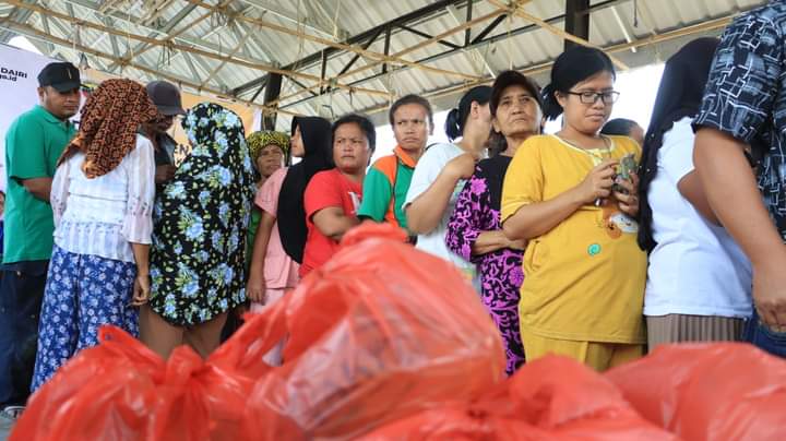 Masyarakat Antusias Dengan Diadakannya Pasar Murah
