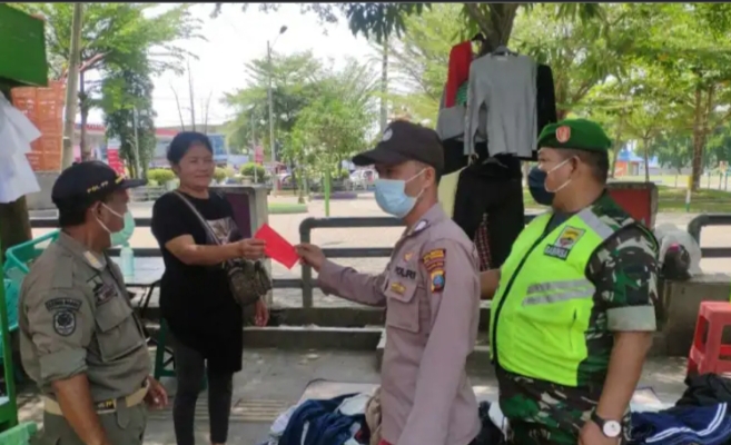 Petugas Gabungan Kabupaten Deli Serdang Melaksanakan Operasi Yustisi Pada di Pagi Hari