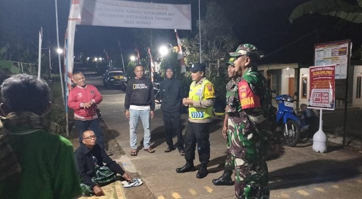 Patroli Malam, Babinsa Himbau Warga Ciptakan Lingkungan Aman dan Nyaman