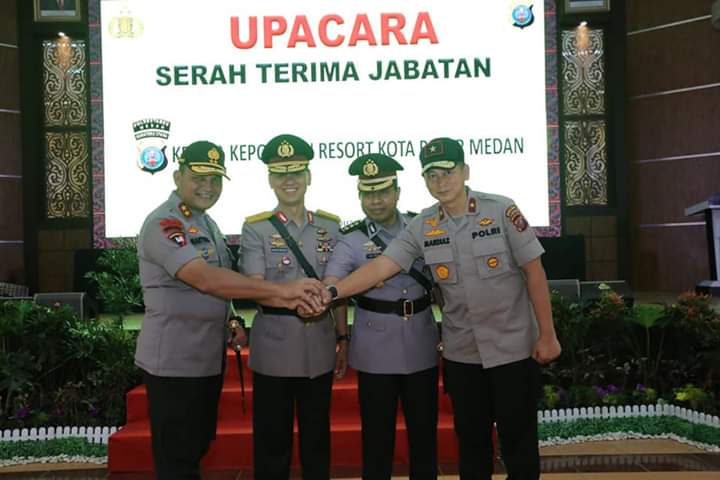 Kombes Pol. Johnny Eddizon Isir Jabat Kapolrestabes Medan