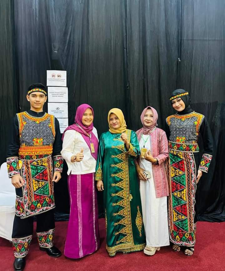 Aceh Timur Pamer Busana Narasi Baju Nerime Jamu Di Fashion Show PKA