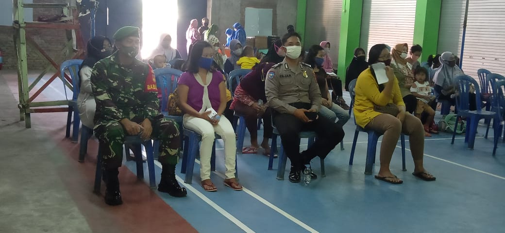 Dukung Program KB, Babinsa dan Bhabinkamtibmas Joyotakan Rapat KB KES