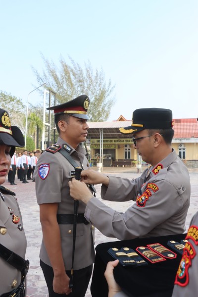 Kapolres Dumai Pimpin Serah Terima Jabatan di Lingkungan Polres Dumai