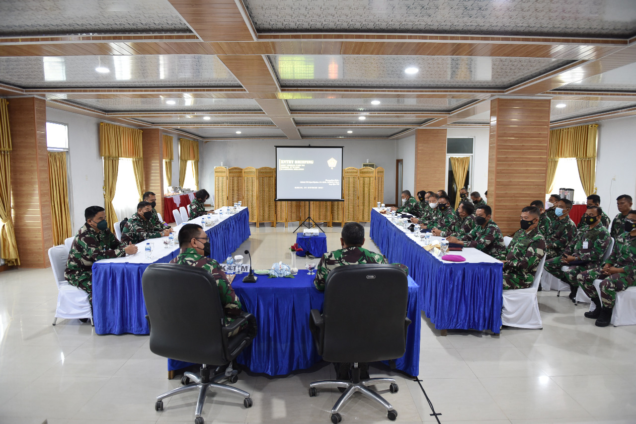 Inspektorat Jenderal TNI Laksanakan Audit Kinerja Di TNI AL Lantamal l