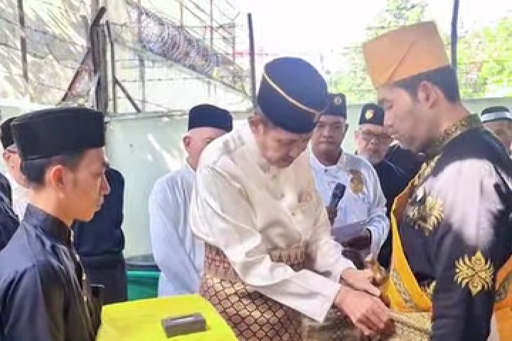 Tengku Syahdana diangkat Menjadi Raja Ramunia Kesultanan Serdang Dengan Gelar Sri Maharaja