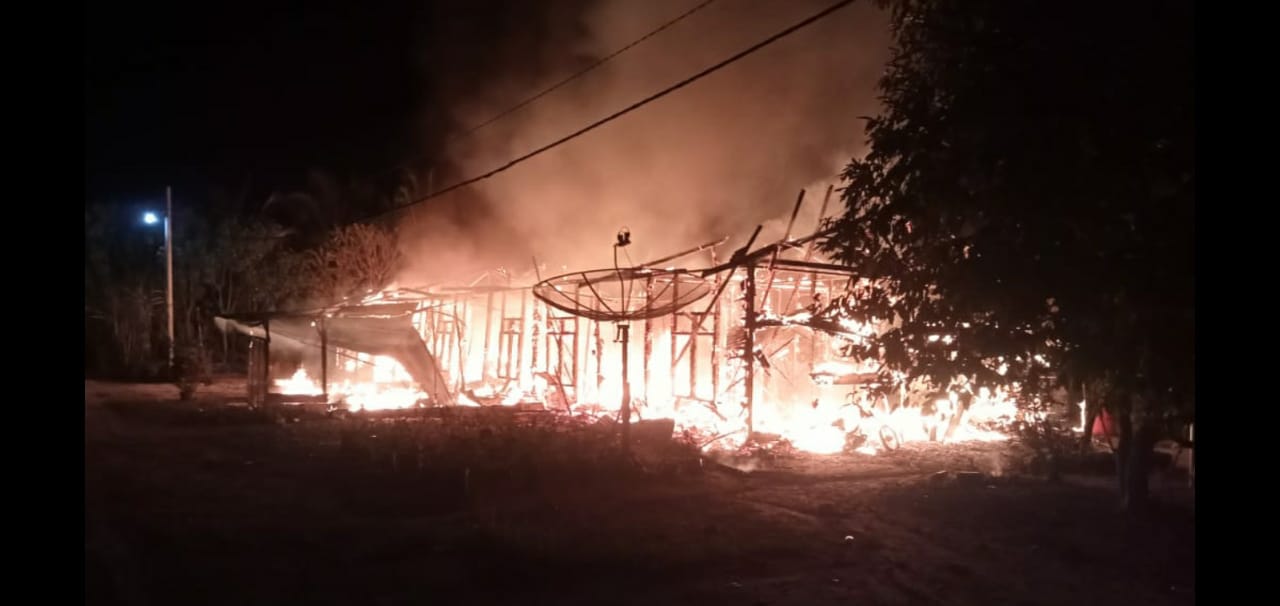 6 Unit Rumah Karyawan PT.HSJ Negeri Lama ludes Dilantak si Jago Merah