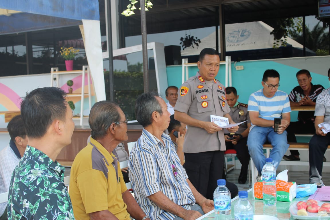 Cegah Covid 19, Kapolres Sergai Himbau Etnis Tionghoa  Ibadah Chengbeng Dirumah.
