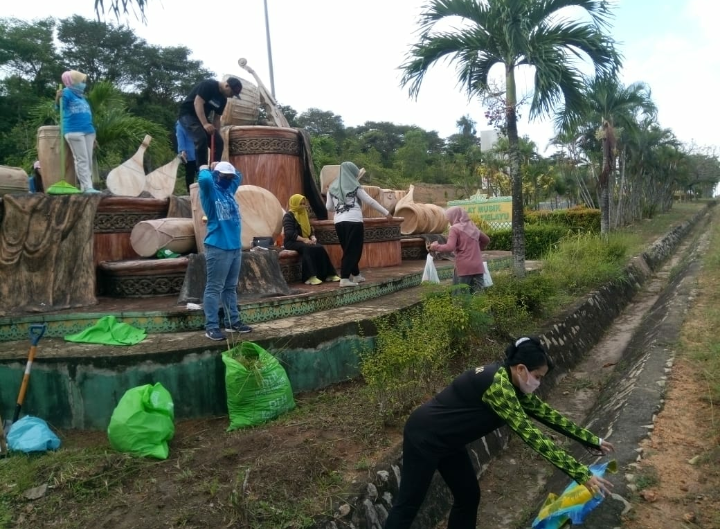 Pelestarian Nilai-nilai Budaya, Kota Batam Bersihkan Monumen Melayu