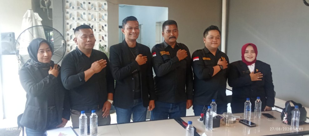 Ketua DPD Sumatera Utara Haris Kelana Damanik, S.T.,M.H. Resmi Serahkan SK Mandataris Pembentukan Dewan Pimpinan Daerah Kabupaten/Kota