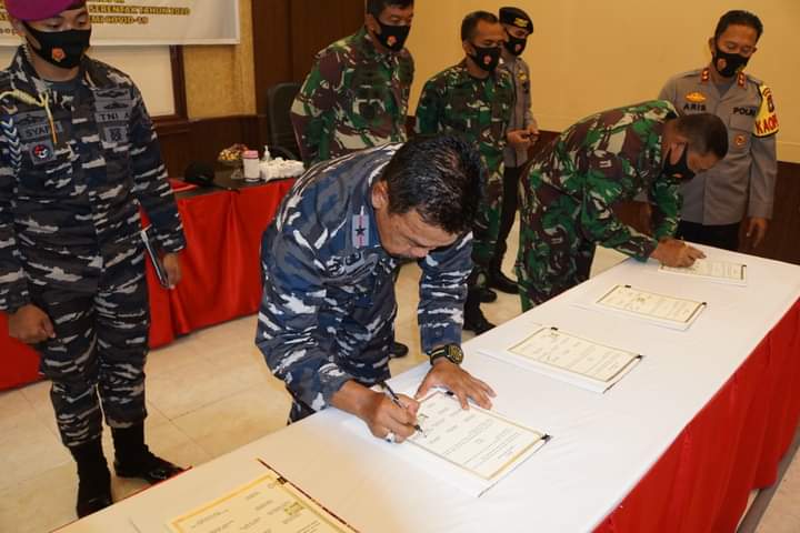 Danlantamal IV Tandatangani PKS Perbantuan TNI Kepada POLRI