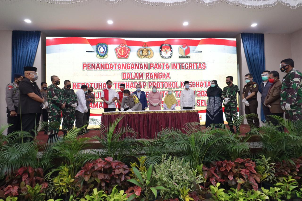 Penandatanganan Deklarasi Damai dan Pakta,Integritas Pemilu Damai di Polda Kepri