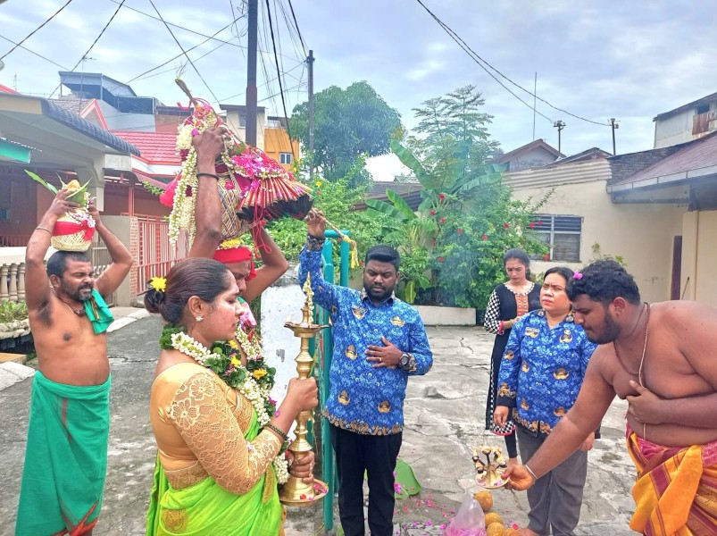 Navaratri 2025 : Puncak Vijaya Dasami di Medan, Kemenag Sumut Hadir Penuh Bhakti