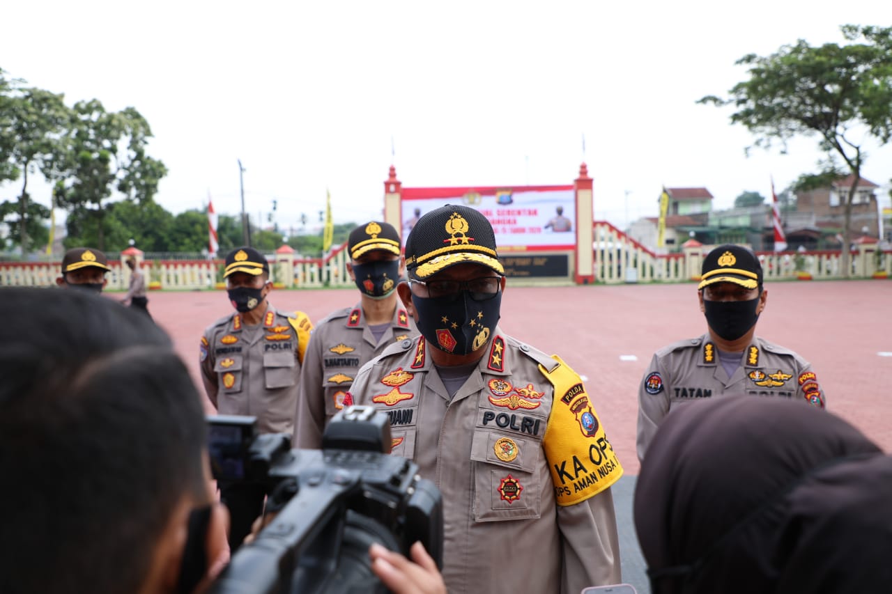 Bhakti Sosial Serentak, Kapolda Sumut : Semoga Masyarakat Terbantu di Tengah Pandemic Covid -19