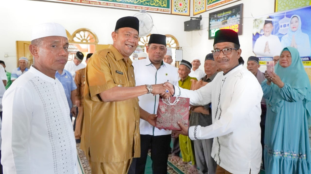 IPHI & PT LNK Berikan Bantuan ke Kaum Dhuafa, Afandin Berterimakasih