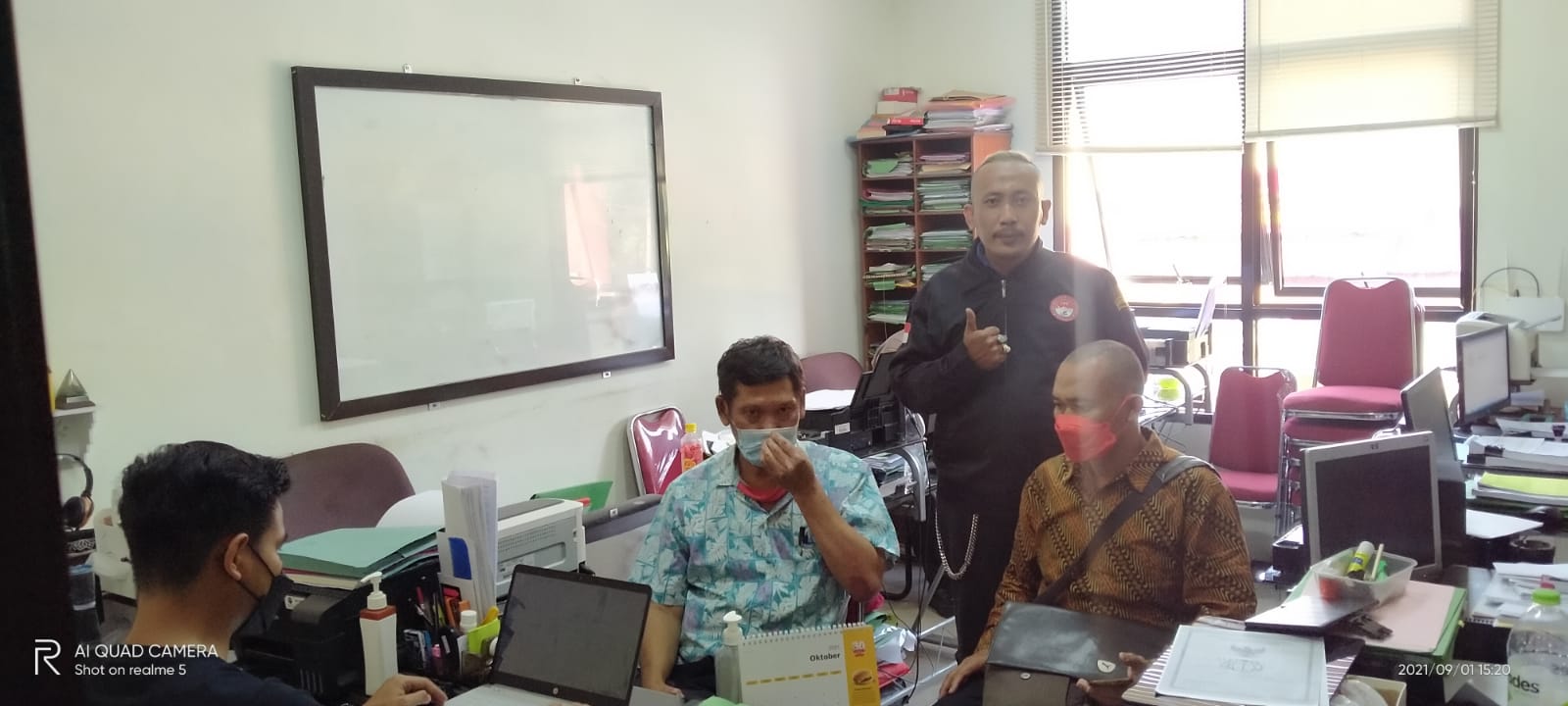 FPII dan AIPBR mengawal Pemeriksaan Wartawan korban Pemukulan Pengawal Bupati Bogor