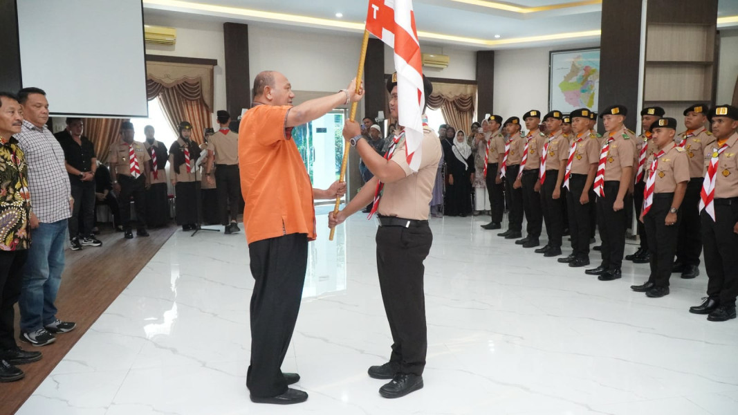 Syah Afandin Lepas Peserta Raimuna Nasional Utusan Kwarcab Pramuka Langkat