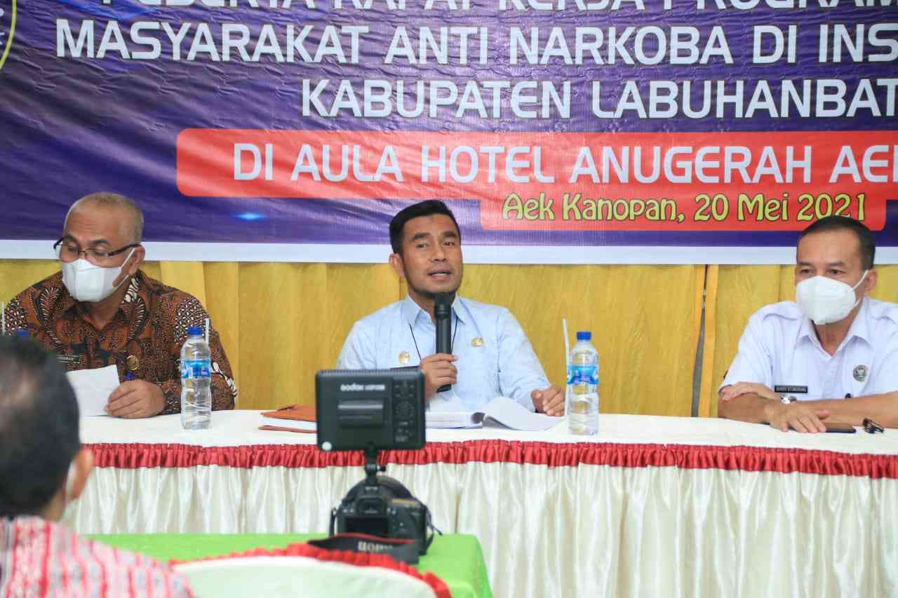 Wakil Bupati Labura hadiri acara BNNK menggelar acara Pemberdayaan Masyarakat Anti Narkoba